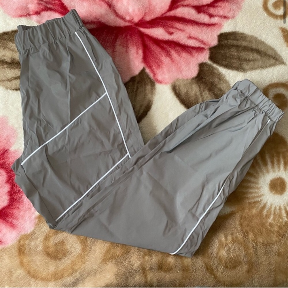 BNWOT Vitae Apparel Reflective Joggers